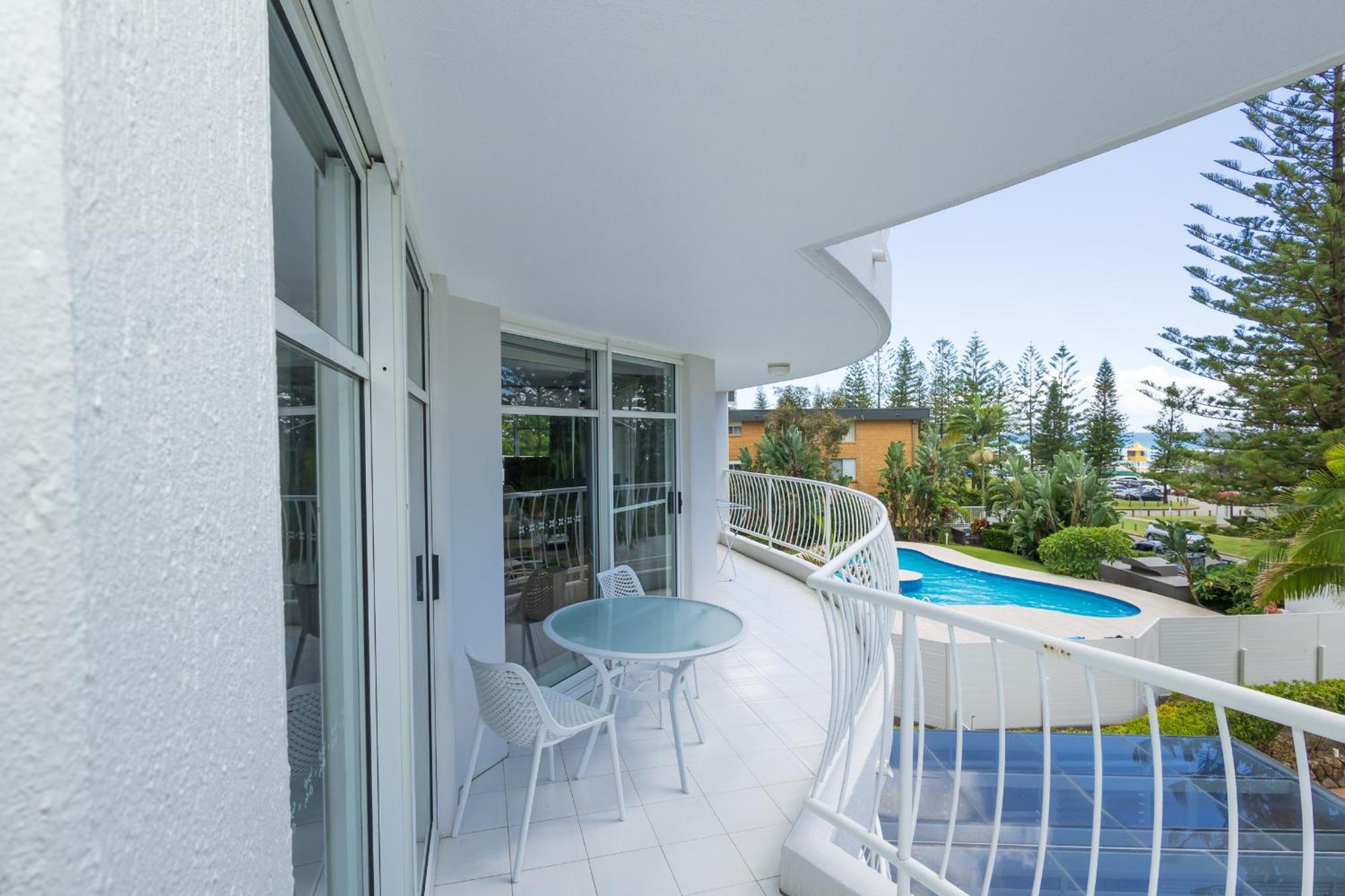 גולד קוסט Burleigh Surf Apartments מראה חיצוני תמונה